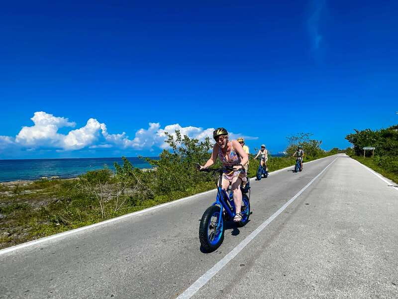 Cozumel: West Coast E-Bike and Snorkeling Tour - Guides, Group Pace, and the Real-World Vibe