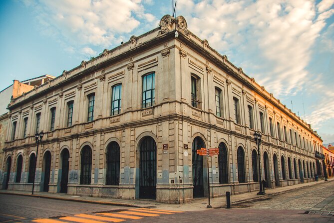 Culture, History and Food in Oaxaca City - Street tacos, Zapotec traditions, and the drink stop you’ll remember