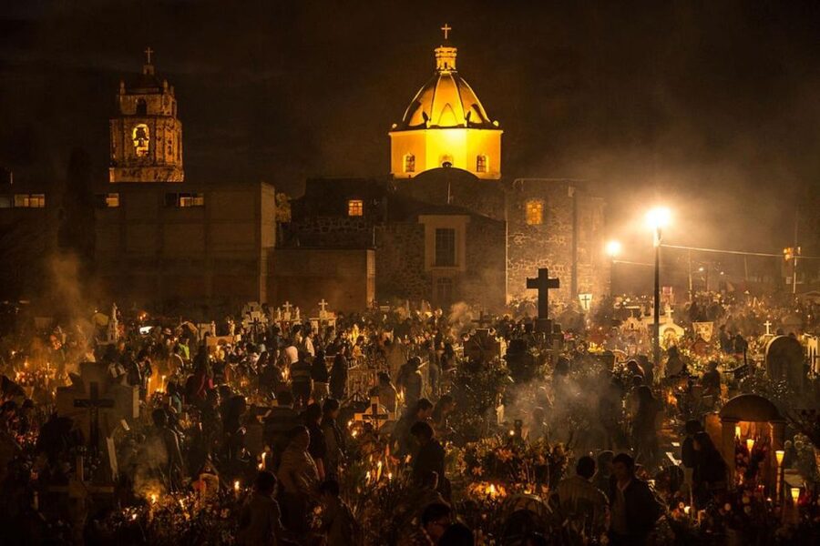 Day of the Dead Tour in San Andres Míxquic From Mexico City - Pan de muerto and atole: small food moments that fit the theme