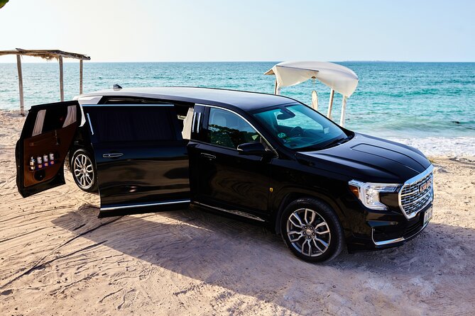 Deluxe GMC Limousine from CUN Airport to Playa Mujeres - Key Things to Know Before You Go