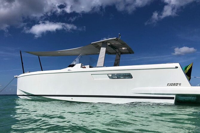 Deluxe Private Boats - 36 ft Fjord - The Crew Makes or Breaks the Day, and Here It Sounds Strong