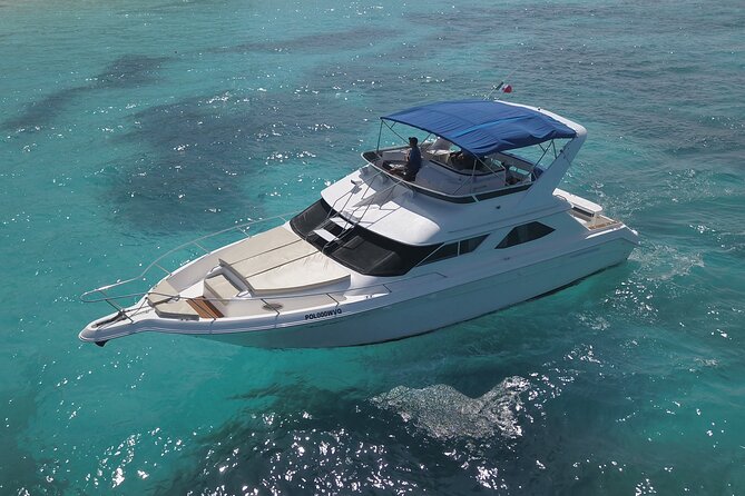 Deluxe Yacht 48FT with FlyBrige Rental in Cancun - Who this charter suits best