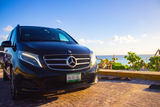 Departure from Akumal to Cancun International Airport. Private Service - Why This Private Akumal to Cancun Transfer Makes Airport Days Easier