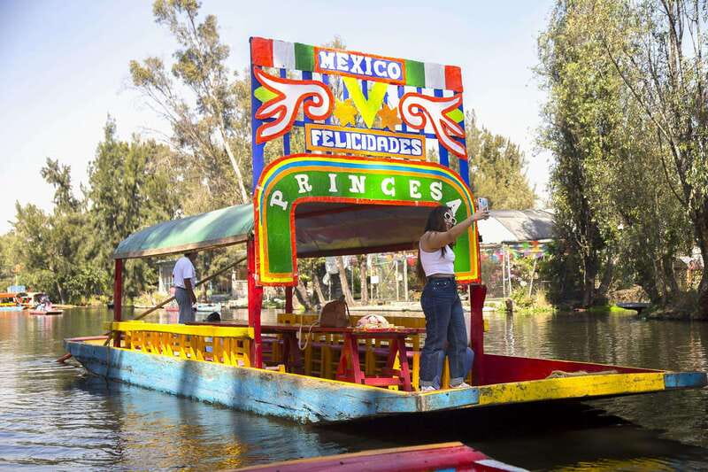 Discover Xochimilco and Coyoacán: Tradition, Music, Culture - Meeting at Turibus Tours, steps from Mexico City’s cathedral