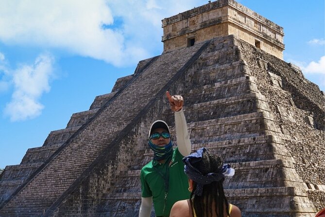 Early morning Chichen Itza Tour: Cenote and Tequila Tasting - Valladolid: a short taste of colonial streets