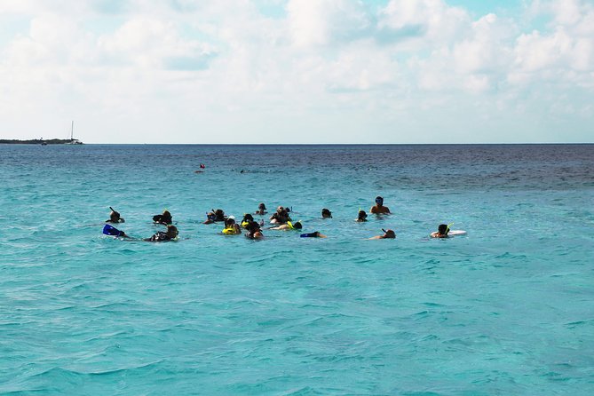 El Cielo Snorkel by Private Boat - The beach break after snorkeling (quiet time matters)