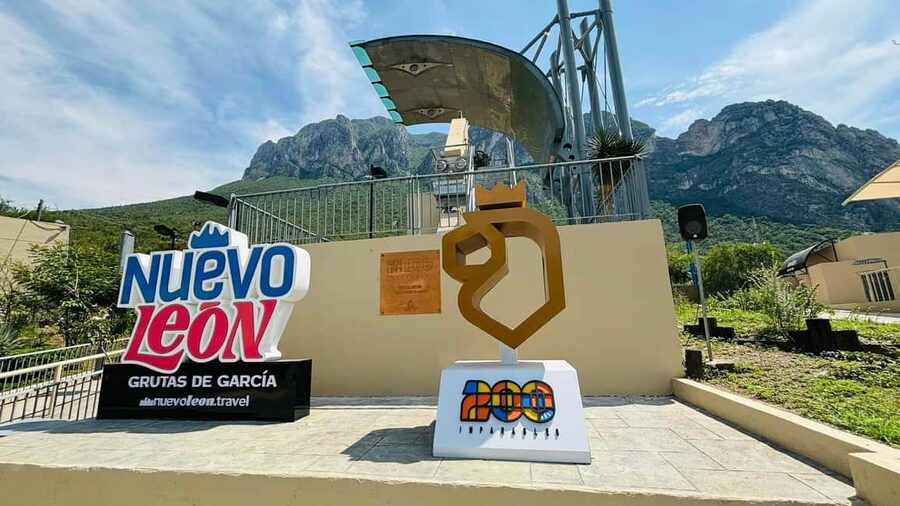 El mejor tour a "Grutas de Garcia" + Teleférico + Tickets - Grutas de García: geology you can actually walk through