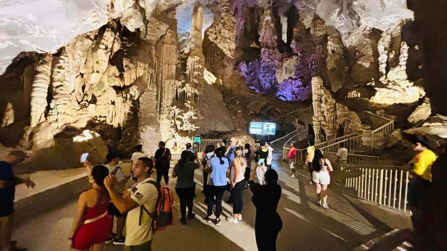 El mejor tour a "Grutas de Garcia" + Teleférico + Tickets - Should you book the Grutas de García + Teleférico + Bishop’s Lookout tour?