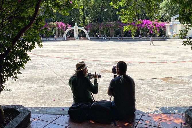 Epic Condesa and Roma Norte Walking Tour - Entering Condesa and Roma Norte, one stop at a time