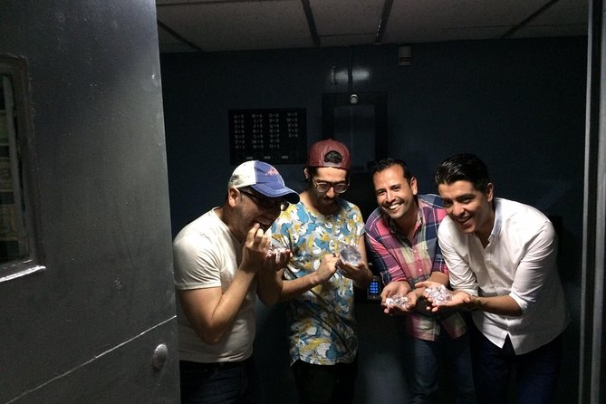 Escape Room in Guadalajara: Central Bank Robbery - Price and value: is $30 per person fair?