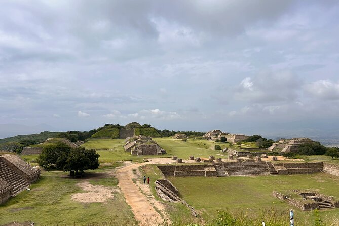 Essence Zapoteca Monte Albán, Barro Negro and Alebrijes for a day. - Key things to know before you go