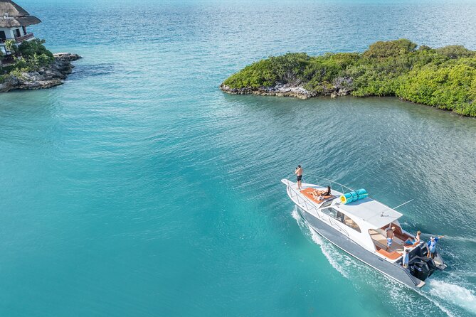Exclusive Isla Mujeres and Cancun Private Yacht Tour - Crew quality: what makes this feel worth it