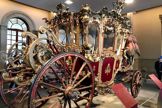 EXCLUSIVE TOUR Chapultepec Castle - Small Groups - What to watch for at the castle entrance