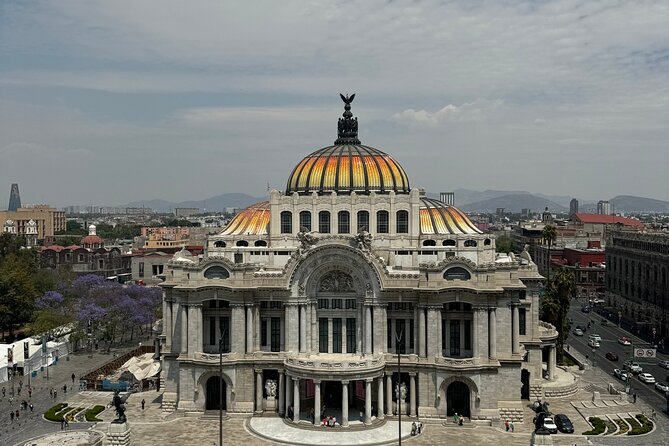 EXCLUSIVE TOUR to Palacio de Bellas Artes - small groups - Key highlights you will actually feel on the tour