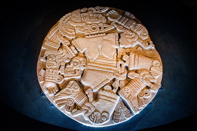 Exclusive tour to Templo Mayor in CDMX - Stop 1: Museo del Templo Mayor and the archaeological zone