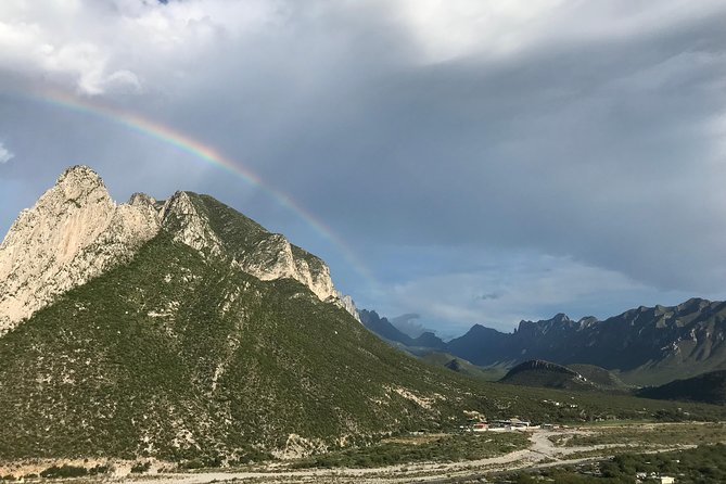 Explore La Huasteca Canyon (Group/Private) - Pacing, Parking, and How the Day Feels in Real Time