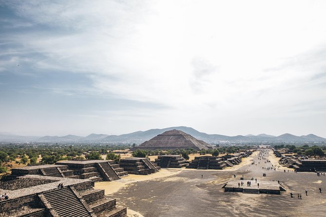 Express Tour to Teotihuacan Pyramids. Be the first to arrive! - Meal stop and how to plan your appetite