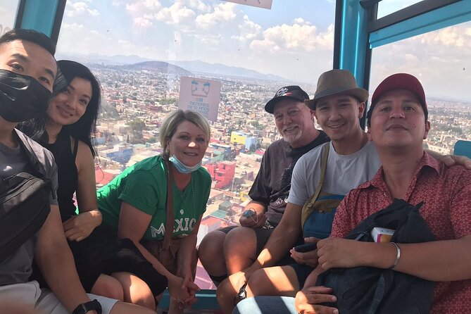 Fly over to the Unexplored Parts of CDMX by Cable Car - The big idea: see CDMX from above, on public transit
