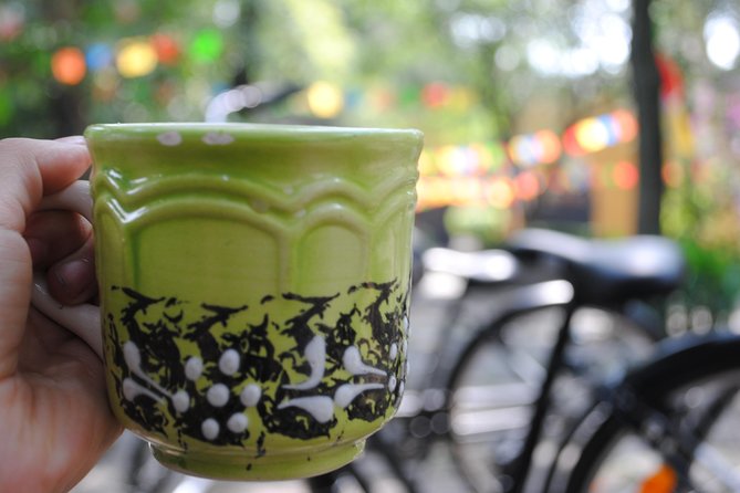 Frida Kahlo VIP [Museum Tickets Included] Bike, Markets & Churros - Stop 2: Jardín Centenario, A Streets-to-Stories Hour