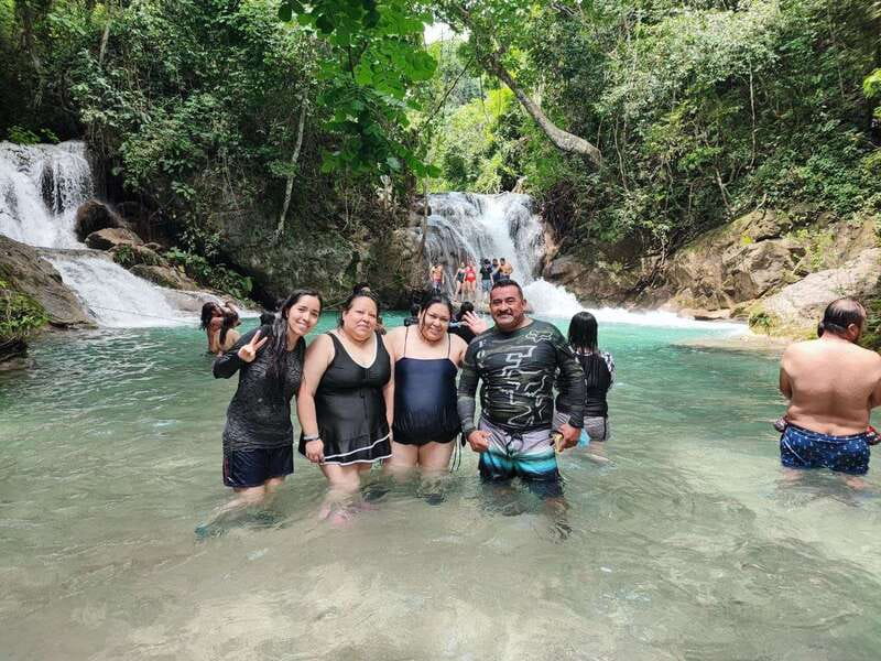 From Huatulco: Magical Copalitilla Waterfalls with Entry - Coffee and mezcal tasting, included flavor time