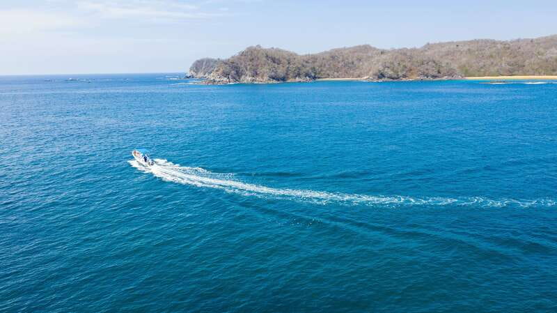 From La Crucecita: Private Huatulco 7 or 5 Bays Boat Trip - Private Huatulco boat time, the way you want it