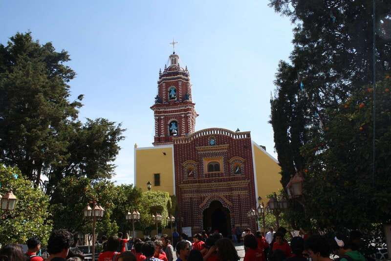 From Mexico City: Cholula Pyramid & Puebla Small Group Tour - Timing, pace, and what to pack for a 10-hour day