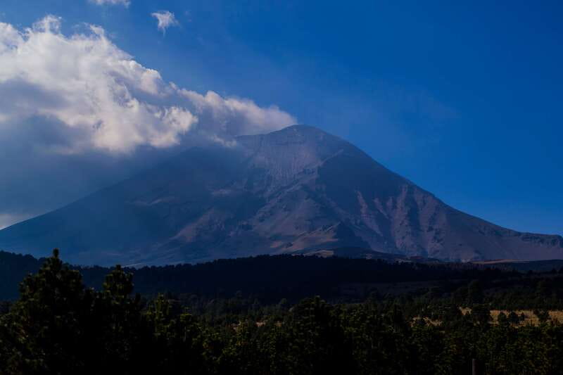 From Mexico City: Hike Iztaccihuatl Volcano with an Alpinist - What to pack (and what to skip) for Iztaccíhuatl day
