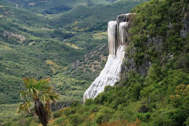 From Oaxaca: Hierve el Agua and Teotitlán del Valle - Hierve el Agua: Petrified waterfalls and where the day really pays off