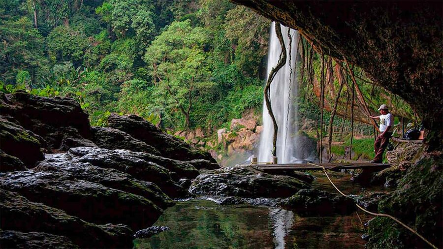 From San Cristóbal: Agua Azul and Palenque Day Trip - Palenque Archaeological Zone: Two Hours in the Jungle (And How to Handle It)