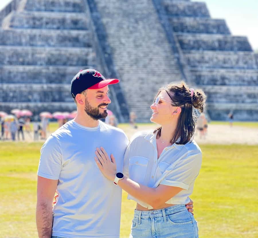 From Valladolid: Tour to Chichen Itza & 2 Cenotes - Chichén Itzá in 2.5 hours: how to use your time well