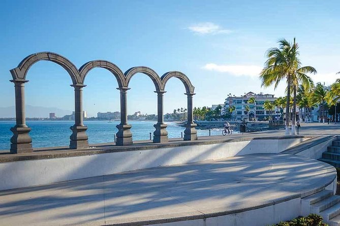 Full-Day Puerto Vallarta City Highlights Tour - Parroquia de Nuestra Senora de Guadalupe: iconic, quick, and photogenic