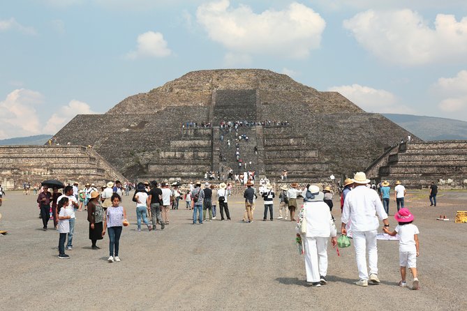 Full-Day Teotihuacan Hot Air Balloon Tour from Mexico City Including Transport - Afternoon return to Mexico City: drop-off can be the weak link