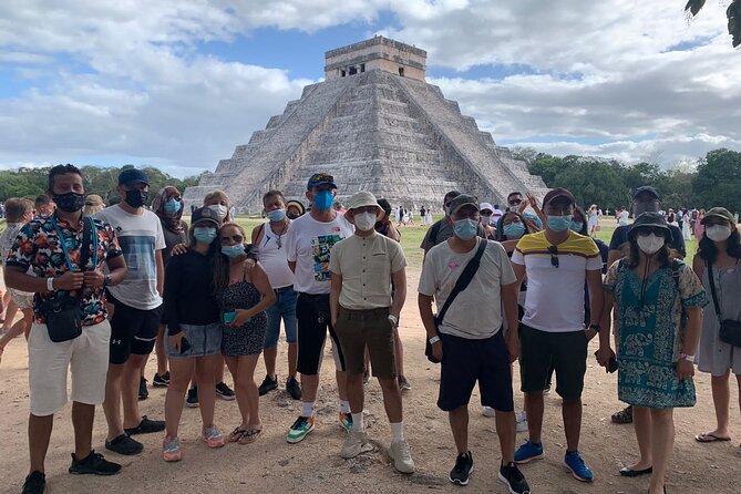 Full Day Tour Chichen Itza plus Cenotes From Valladolid - Stop 1 at Mi Lindo Yucatan: the Mayan ceremony plus lunch