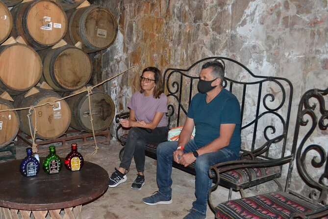 Full Day Tour to Tequila and Amatitán with Fun and Culture - Meeting Francisco in Guadalajara, then riding with the right kind of energy