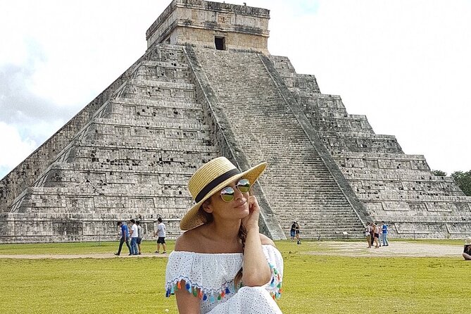 Full Day Tour to Visit Chichen Itza Saamal Cenote and Valladolid - Stop 4: Valladolid, a short Magic Town photo break