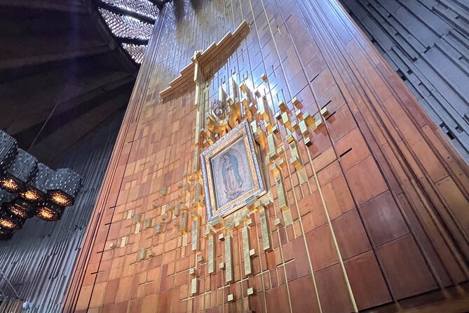 Full Visit of the Virgin of Guadalupe's village in private tour - A private Guadalupe visit where the pace stays human