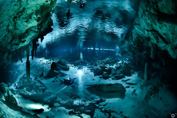 Go for 2 dives in cenote Dos ojos for certified divers - Gear, equipment handling, and the real-life steps to get there