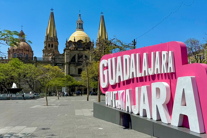 Guadalajara City Center Walking Tour - Plaza de Armas and the Governor’s Palace murals by José Clemente Orozco