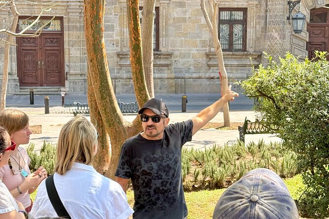 Guadalajara City Center Walking Tour - Devil’s Alley: Spanish Inquisition legends and a darker downtown mood