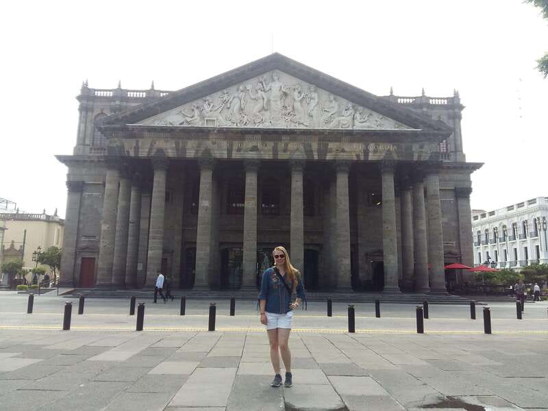 Guadalajara: Culture, Architecture, and Market Walking Tour - Palacio de Gobierno del Estado de Jalisco: Independence-Era Symbolism Up Close
