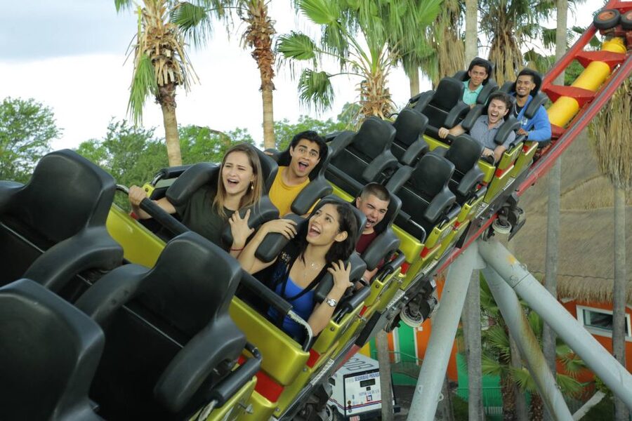 Guadalajara: Selva Magica Park with VIPPass - Splash, music, and classic park fun that keeps groups happy