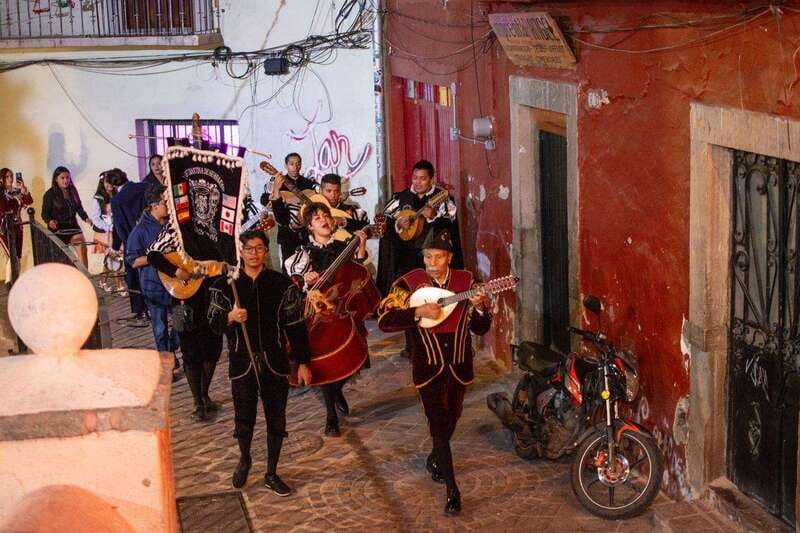 Guanajuato: Night Walk with the Estudiantina - Starting at Iglesia de San Diego, where you get swept into the rhythm
