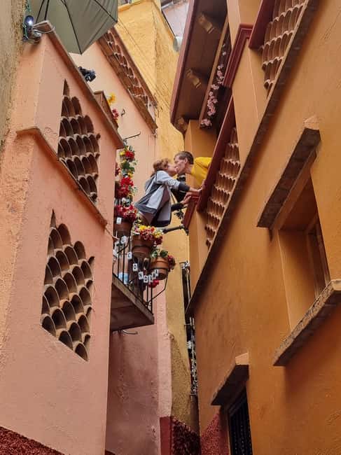 Guanajuato Shared Tour from San Miguel de Allende - Guanajuato city time: viewpoints, funicular moments, and walking