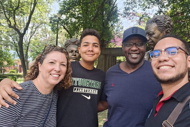 Guided Tour of Coyoacan and Leon Trotsky Museum - The smart way to start your day in Coyoacán