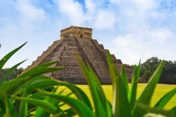 Guided Tour to Chichen Itza Cenote and Valladolid - Stop 1: Sacred Cenote Swim, Locker Fees, and What to Bring