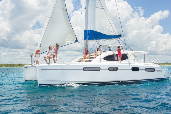 Half-Day Luxury Sailing Experience in Tulum with Open Bar - Open Bar and Lunch: Where the “Luxury” Feels Real