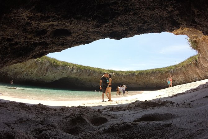 hidden beach tour guaranteed! - Snorkeling on the Second Island: Fish Time (About 30 Minutes)