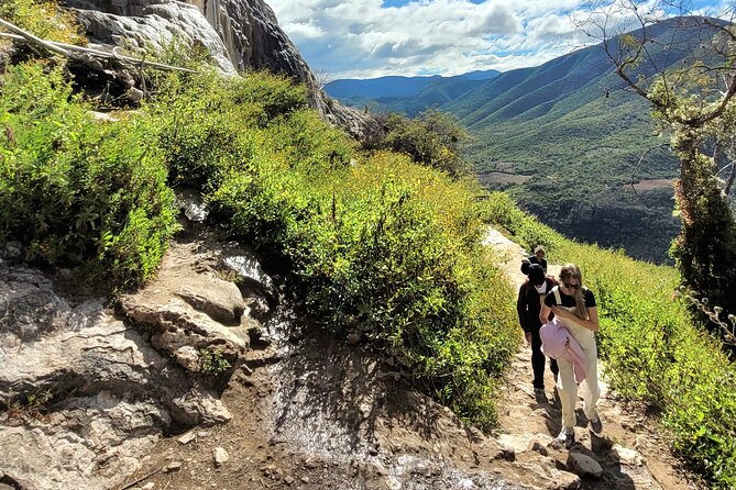 Hierve el Agua Half-Day Guided Hike Adventure ALL FEES INCLUDED - The guided hike: petrified waterfalls down, viewpoint stops up