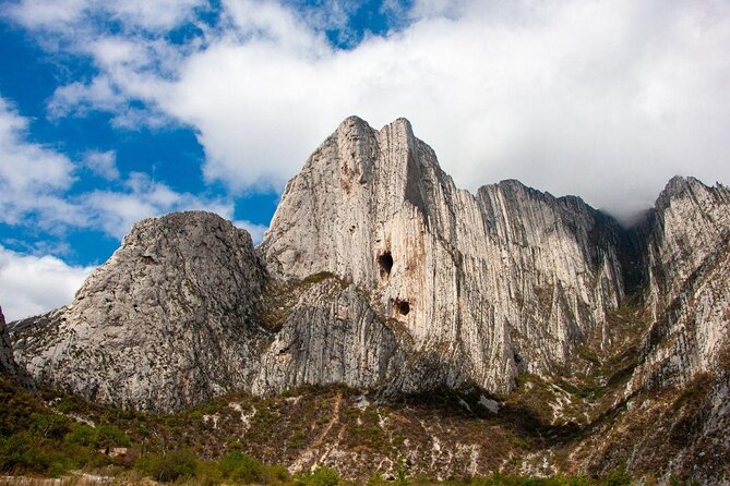 Hiking Climbing And Rappelling In The Eaglets Nest - Key highlights worth planning for