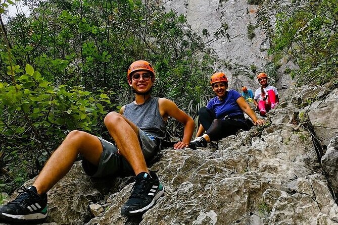 Hiking Climbing And Rappelling In The Eaglets Nest - Hiking to the Eaglets Nest, the part where the city turns into a mountain